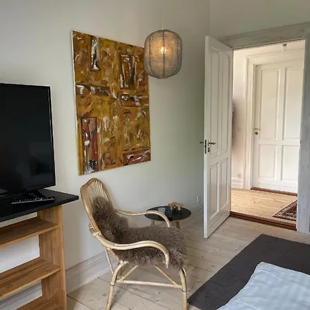 Dobbelt Vaerelse Carlsminde בית אירוח Stenstrup